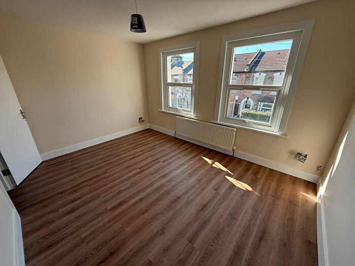 3 Bedroom Terraced House To Rent In Tower Hamlets Road, London, E7