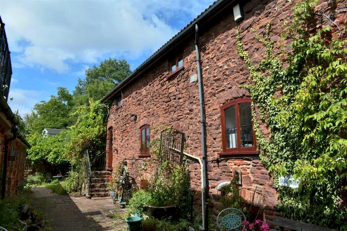 3 Bedroom Barn Conversion To Rent In Winterbourne Hill, Winterbourne, BS36