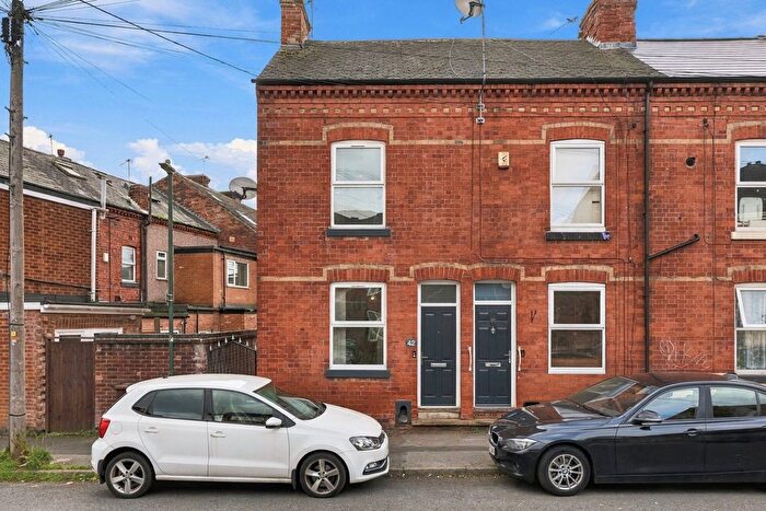 2 Bedroom End Of Terrace House For Sale In Sherbrooke Road, Nottingham, Nottinghamshire, NG5
