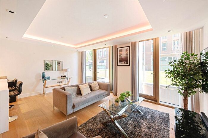 2 Bedroom Flat For Sale In Thomas Earle House, Warwick Lane, Kensington, W14