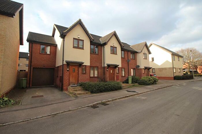 3 Bedroom End Of Terrace House To Rent In Bewdley Grove, Broughton, MK10