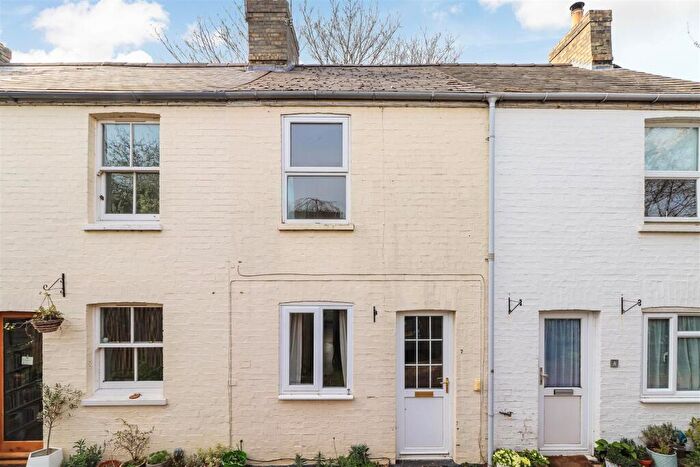 2 Bedroom Terraced House For Sale In Sleaford Street, Cambridge, CB1