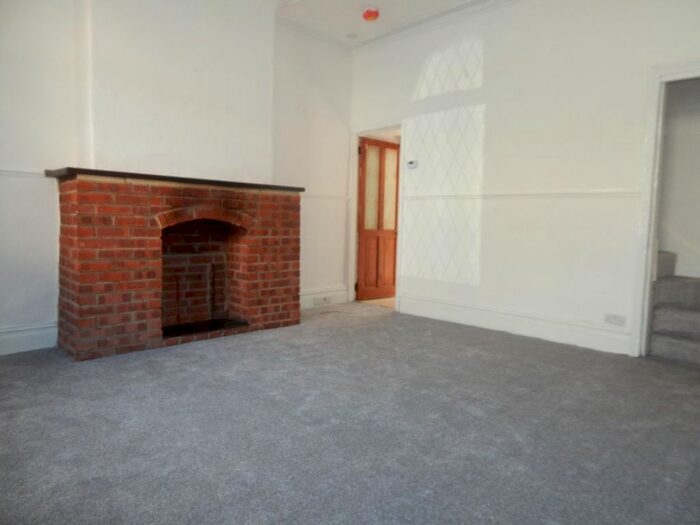 2 Bedroom Terraced House To Rent In Princess Street, Batley, WF17