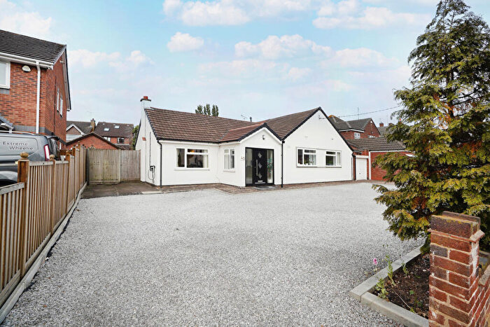 4 Bedroom Detached House For Sale In Burbages Lane, Coventry, CV6