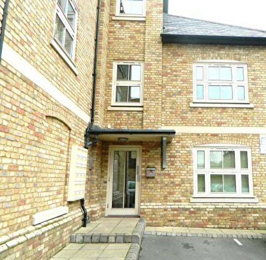 1 Bedroom Flat To Rent In Buryfield Maltings, Watton Road, Ware, Hertfordshire, SG12