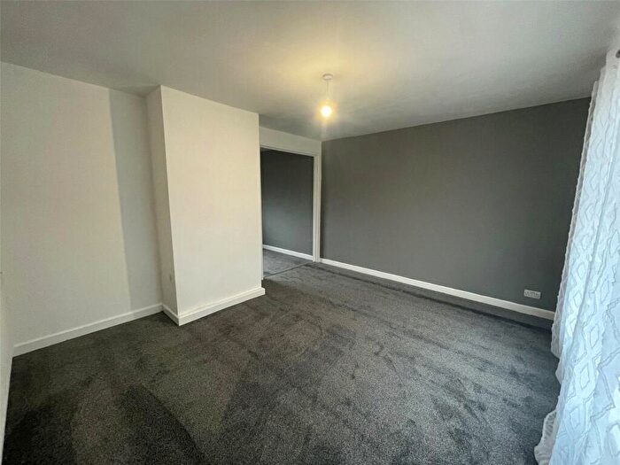 3 Bedroom Semi-Detached House To Rent In Graylands Road, Nottingham, Nottinghamshire, NG8