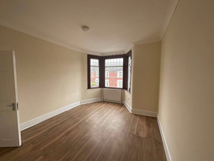 4 Bedroom Property To Rent In Blythswood Road, Seven Kings, Ilford, IG3