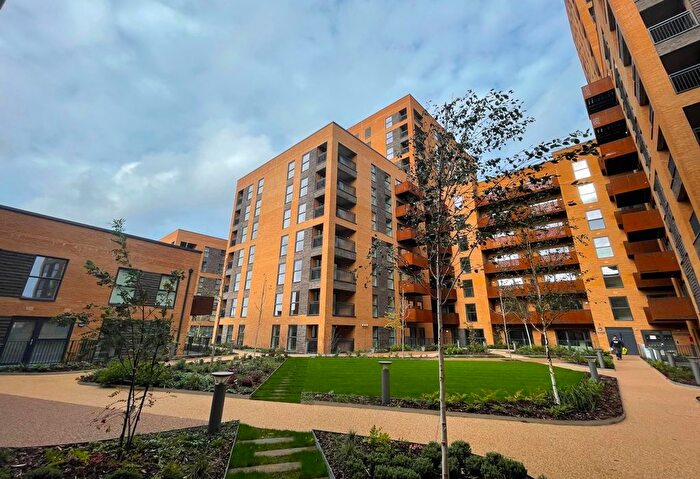2 Bedroom Flat For Sale In Tidey Apartments, East Acton Lane, London, W3