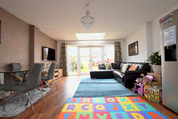 3 Bedroom House To Rent In Safflower Lane, Harold Wood, Romford, RM3