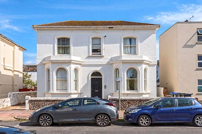 2 Bedroom Flat For Sale In Selden Road, Selden, Worthing, BN11