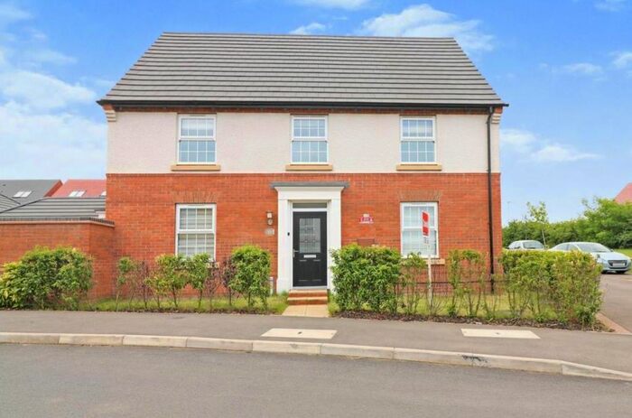 4 Bedroom Property To Rent In Langham Road, Wigston, LE18