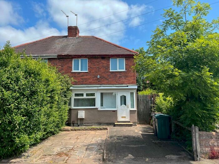 3 Bedroom Semi-Detached House To Rent In Hawksford Crescent, Wolverhampton, WV10