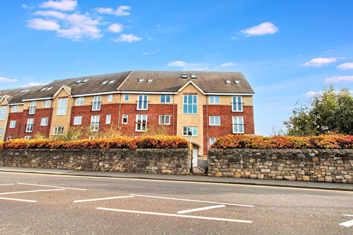 2 Bedroom Flat For Sale In Chillingham Road, Newcastle Upon Tyne, Tyne And Wear, NE6