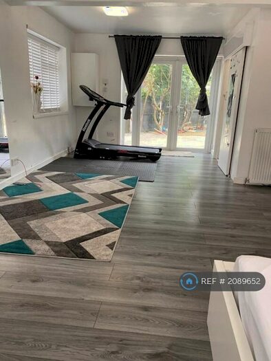 Studio To Rent In Ockelford Avenue, Chelmsford, CM1