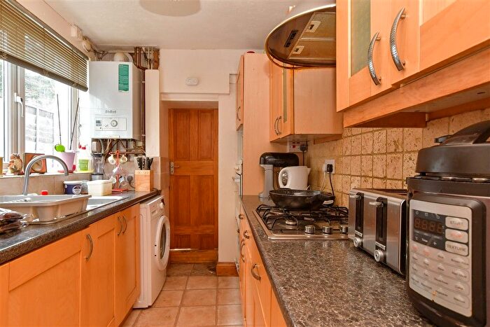 2 Bedroom Terraced House For Sale In Providence Street, Greenhithe, Kent, DA9
