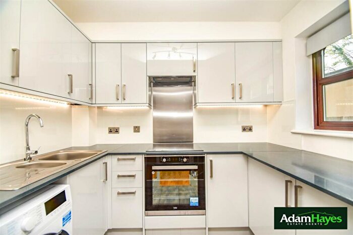 1 Bedroom Apartment To Rent In Christchurch Avenue, North Finchley, N12