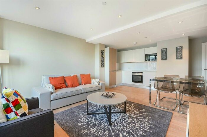 2 Bedroom Apartment To Rent In The Quarters, Wellesley Road, Croydon, CR0