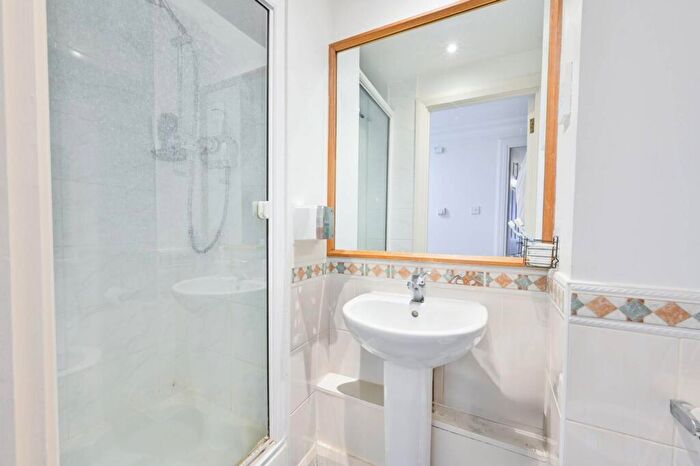 2 Bedroom Flat To Rent In Harewood Avenue, Marylebone, London, NW1