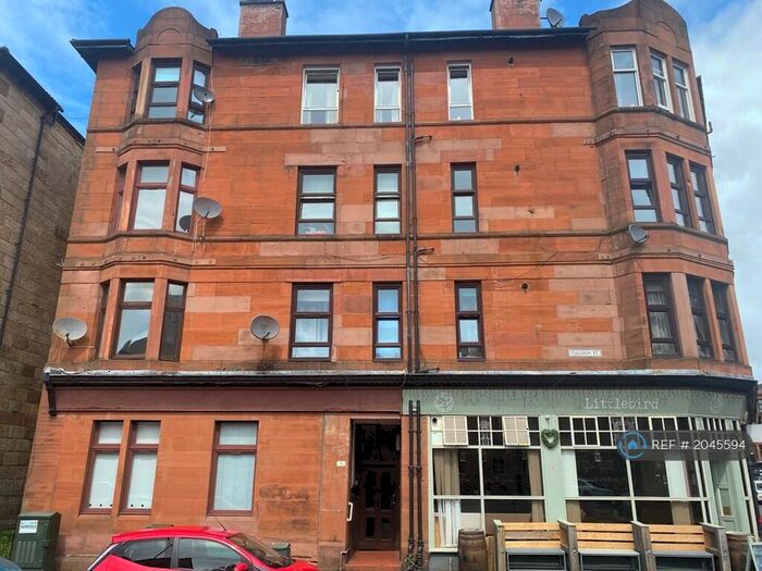 2 Bedroom Flat To Rent In Tulloch Street, Glasgow, G44