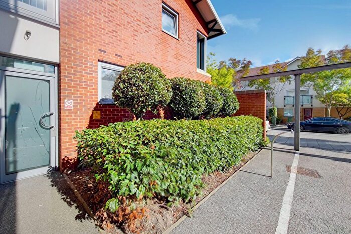 1 Bedroom Flat For Sale In Granary Mansions, Thamesmead, London, SE28