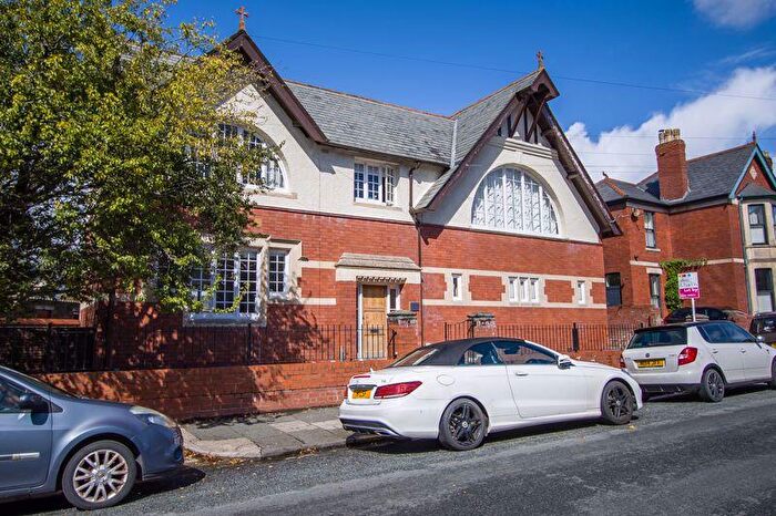 2 Bedroom Flat For Sale In Woodland Hall, Woodland Place, Penarth, CF64