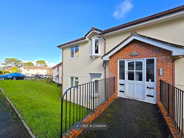 2 Bedroom Flat To Rent In Biscombe Gardens, Saltash, PL12