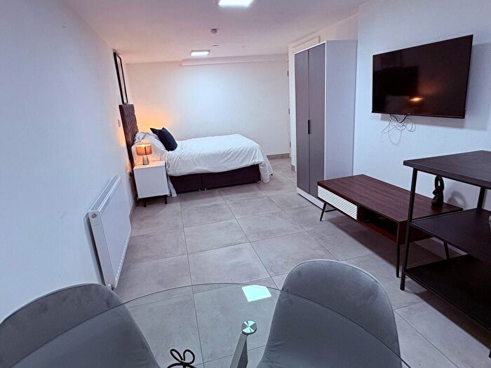 Flat To Rent In Flat, Silver Street, BL9