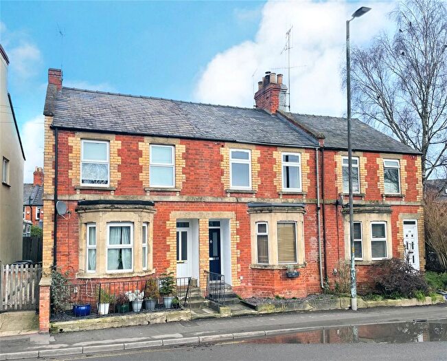 3 Bedroom Terraced House For Sale In Watermoor Road, Cirencester, GL7