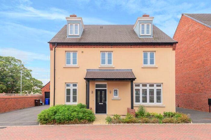 5 Bedroom Detached House To Rent In Simpson Drive, Heyford Park, Bicester, OX25