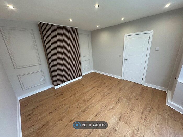 3 Bedroom Semi-Detached House To Rent In Lorton Avenue, St. Helens, WA11