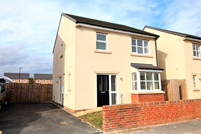 3 Bedroom Detached House To Rent In Briars Lane, Stainforth, Doncaster, South Yorkshire, DN7