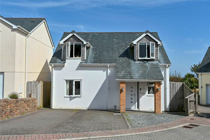 3 Bedroom Detached House For Sale In Coolbeg Close, Kiligarth, Polperro, Cornwall, PL13
