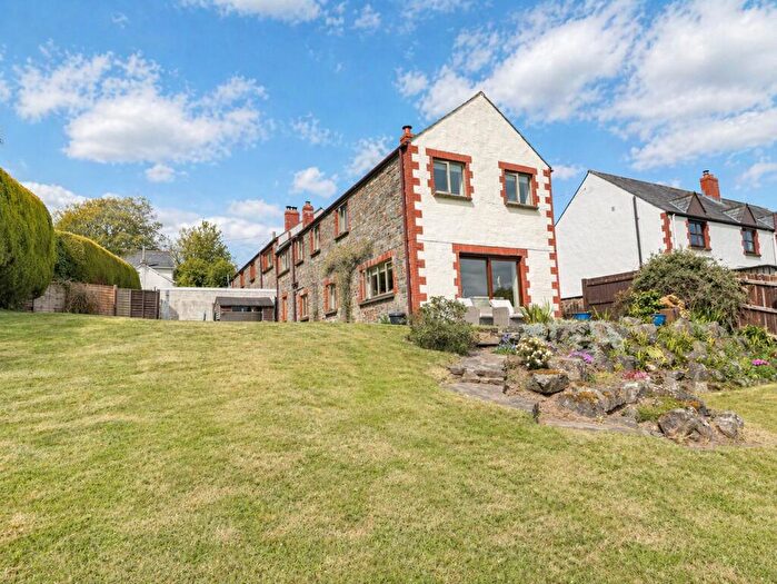 4 Bedroom Barn Conversion For Sale In Huntshaw, Torrington, Devon, EX38