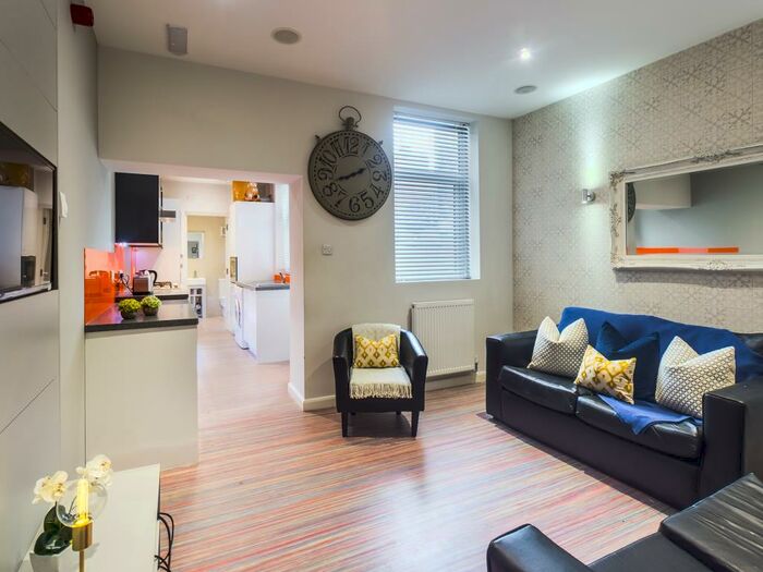 5 Bedroom Terraced House To Rent In Beresford Street, Stoke, ST4