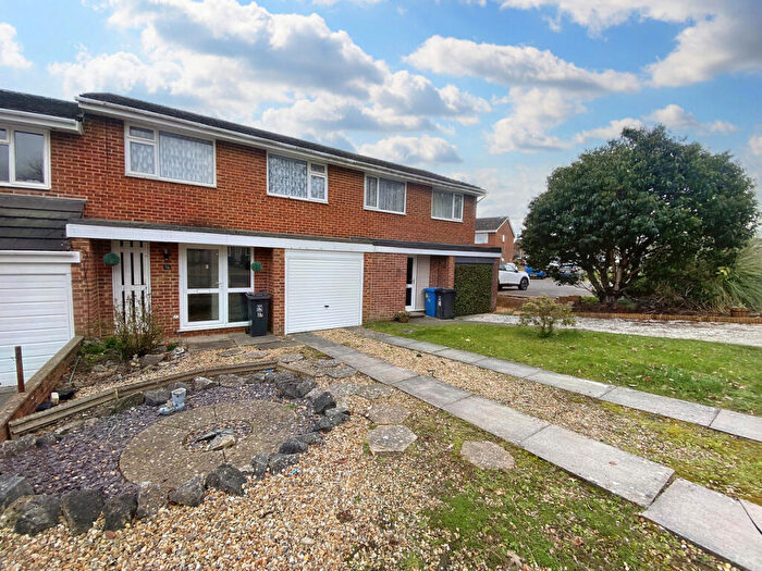 3 Bedroom Detached House To Rent In Viscount Walk, Bournemouth, BH11