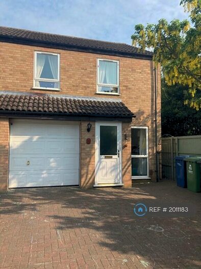 3 Bedroom Semi-Detached House To Rent In Cambridge, Cambridge, CB4