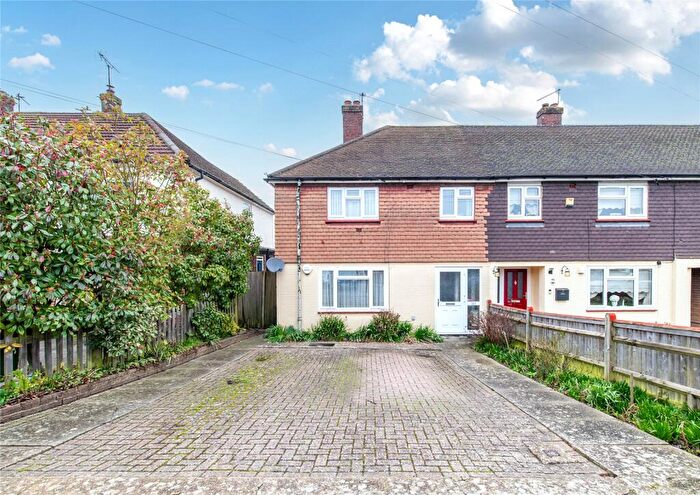 3 Bedroom Semi Detached House For Sale In Plains Avenue, Maidstone, Kent, ME15