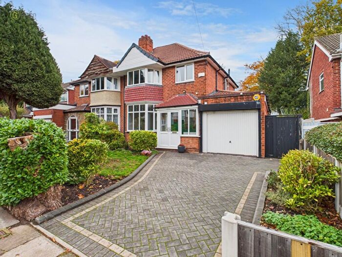 3 Bedroom Semi Detached House For Sale In Goosemoor Lane, Erdington, B23