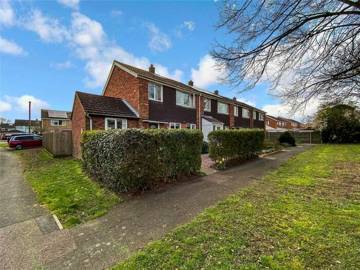 4 Bedroom Detached House To Rent In Burstellars, St. Ives, Cambridgeshire, PE27