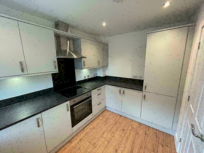 3 Bedroom Semi-Detached House To Rent In Fisherman Road, Ingram Park, Boston, Lincolnshire, PE21