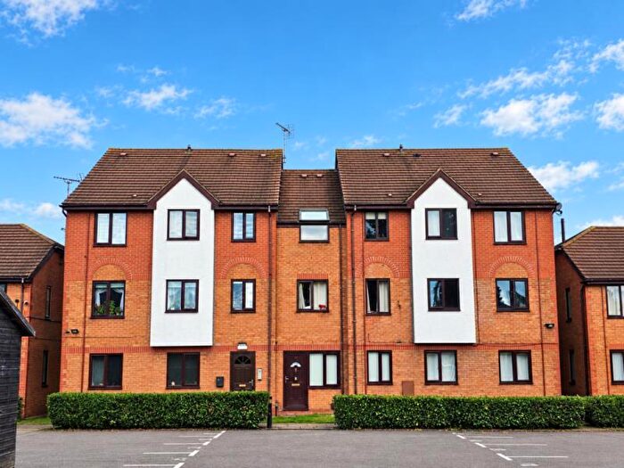 1 Bedroom Flat To Rent In Woodford Court, Gloucester, GL4