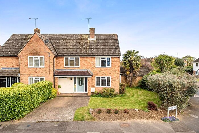 3 Bedroom Semi Detached House For Sale In Woodleas, Maidstone, ME16