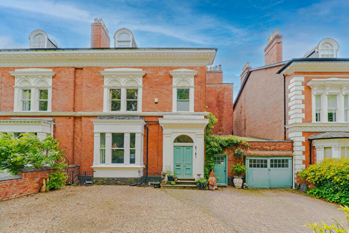 7 Bedroom Semi Detached House For Sale In Pakenham Road, Edgbaston, B15