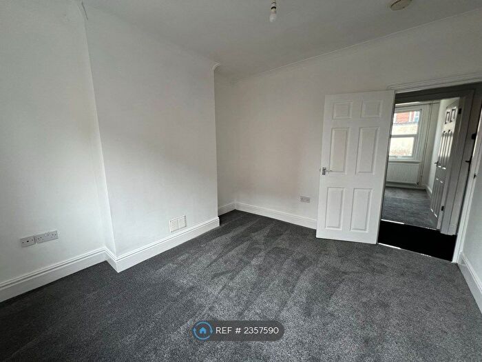 3 Bedroom Semi-Detached House To Rent In Ashfield Street, Lincoln, LN2