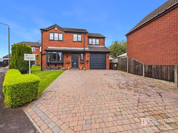 4 Bedroom Detached House For Sale In Sidings Way, Westhouses, DE55