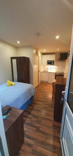 1 Bedroom Property To Rent In Chatworth Road, London, NW2