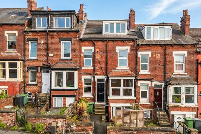 2 Bedroom Terraced House For Sale In Norman Mount, Kirkstall, Leeds, LS5