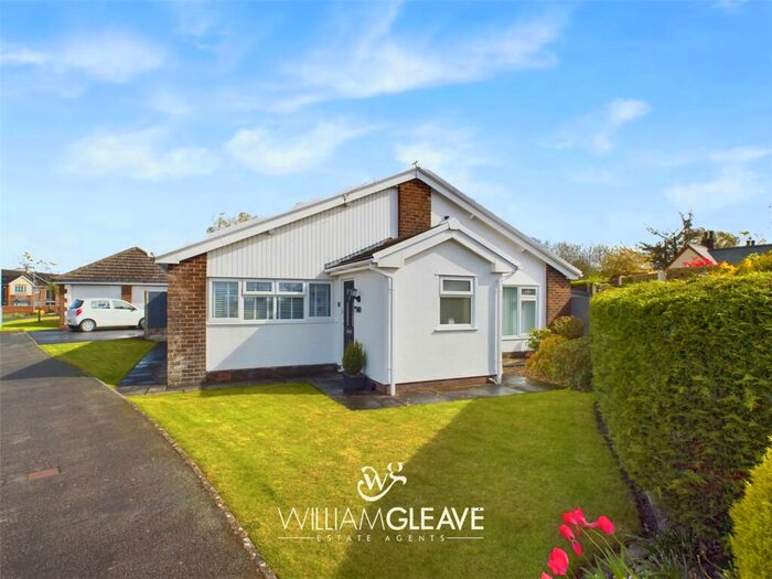 3 Bedroom Bungalow For Sale In Rockcliffe, Bryn-y-Baal, Mold, Flintshire, CH7