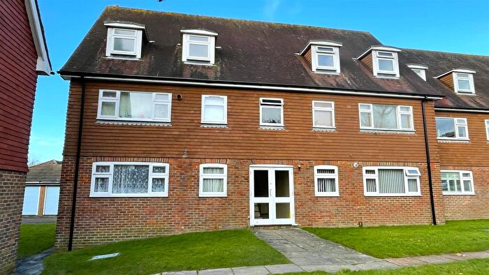 1 Bedroom Flat To Rent In Regency Close, Uckfield, TN22