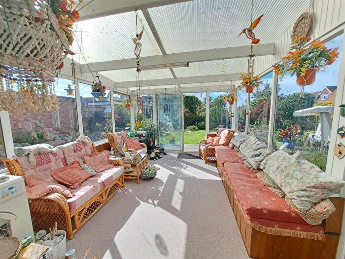 3 Bedroom End Of Terrace House For Sale In Cranleigh Road, Portchester, PO16